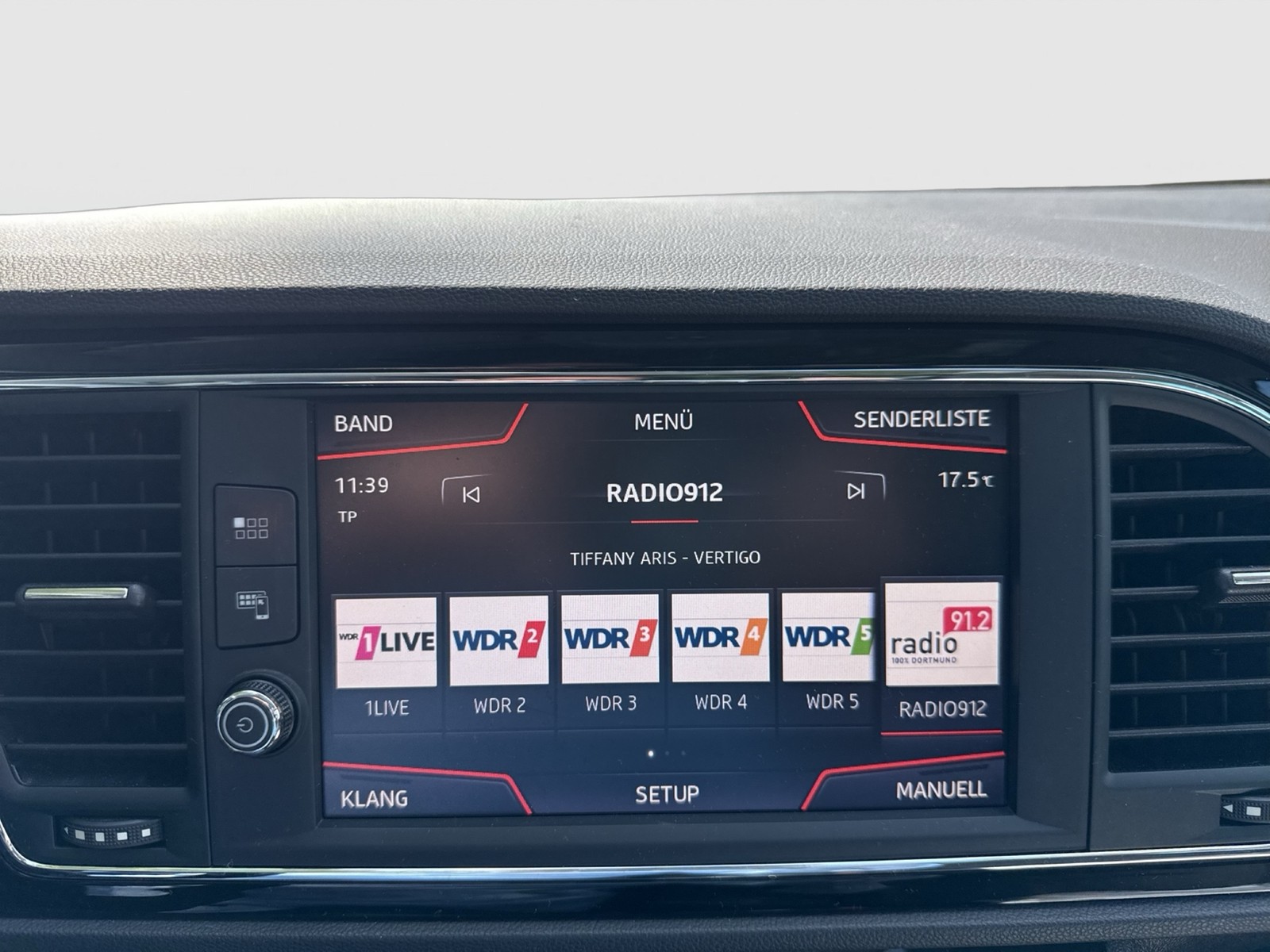 Seat Leon ST 2.0 FR PANO ACC ALU18" NAVI KAMERA