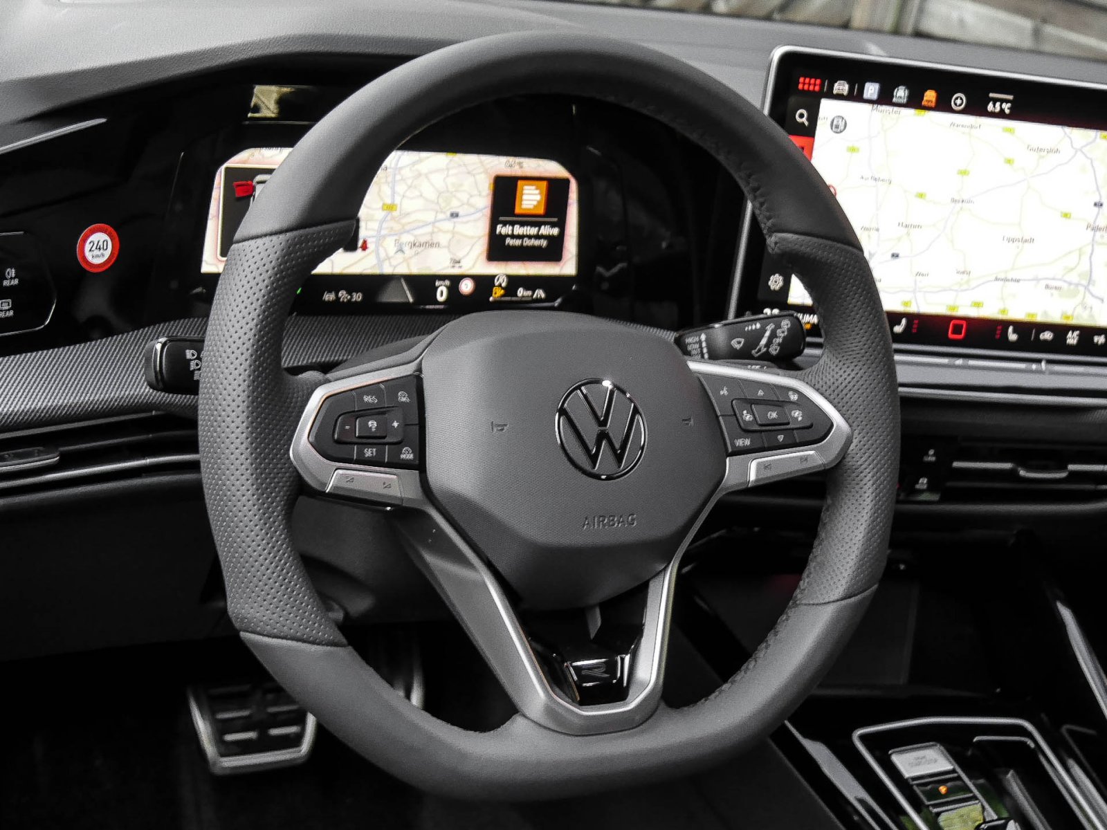 Volkswagen Golf VIII 1.5 R-LINE BLACK STYLE FACELIFT CAM ACC LM18 NAVI