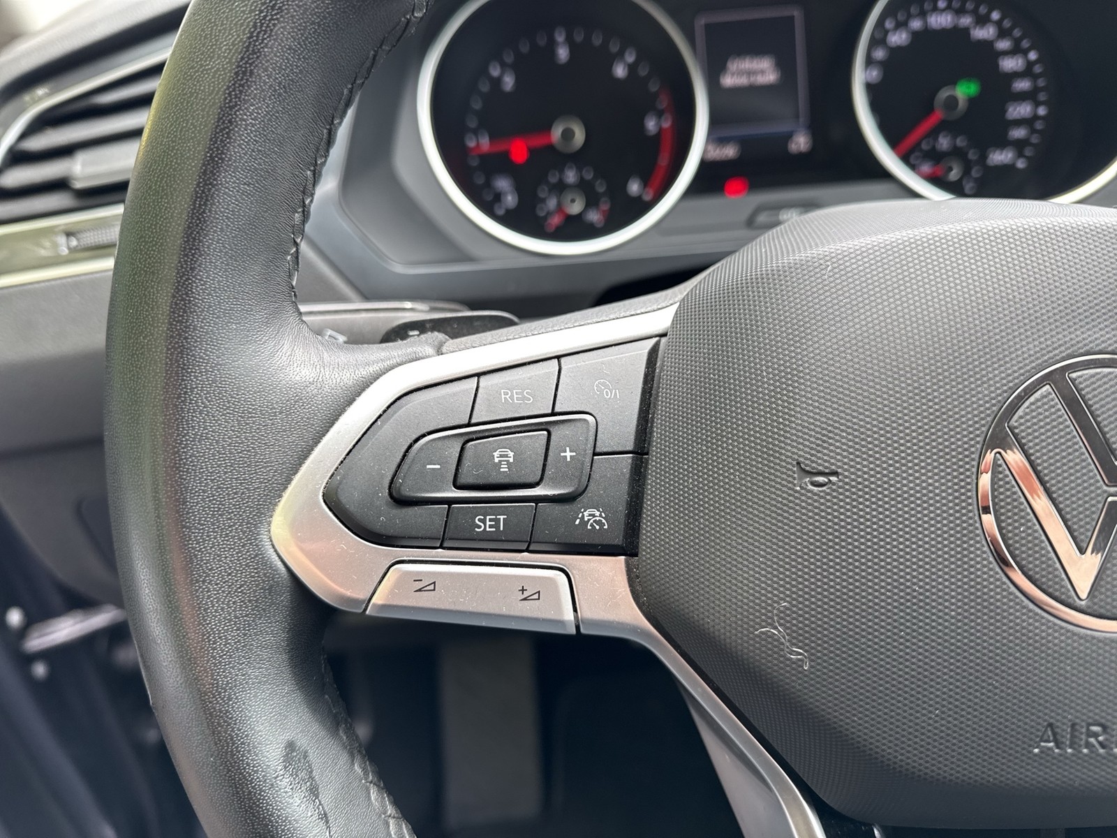 Volkswagen Tiguan 2.0 Life AHK IQ.DRIVE KAMERA NAVI