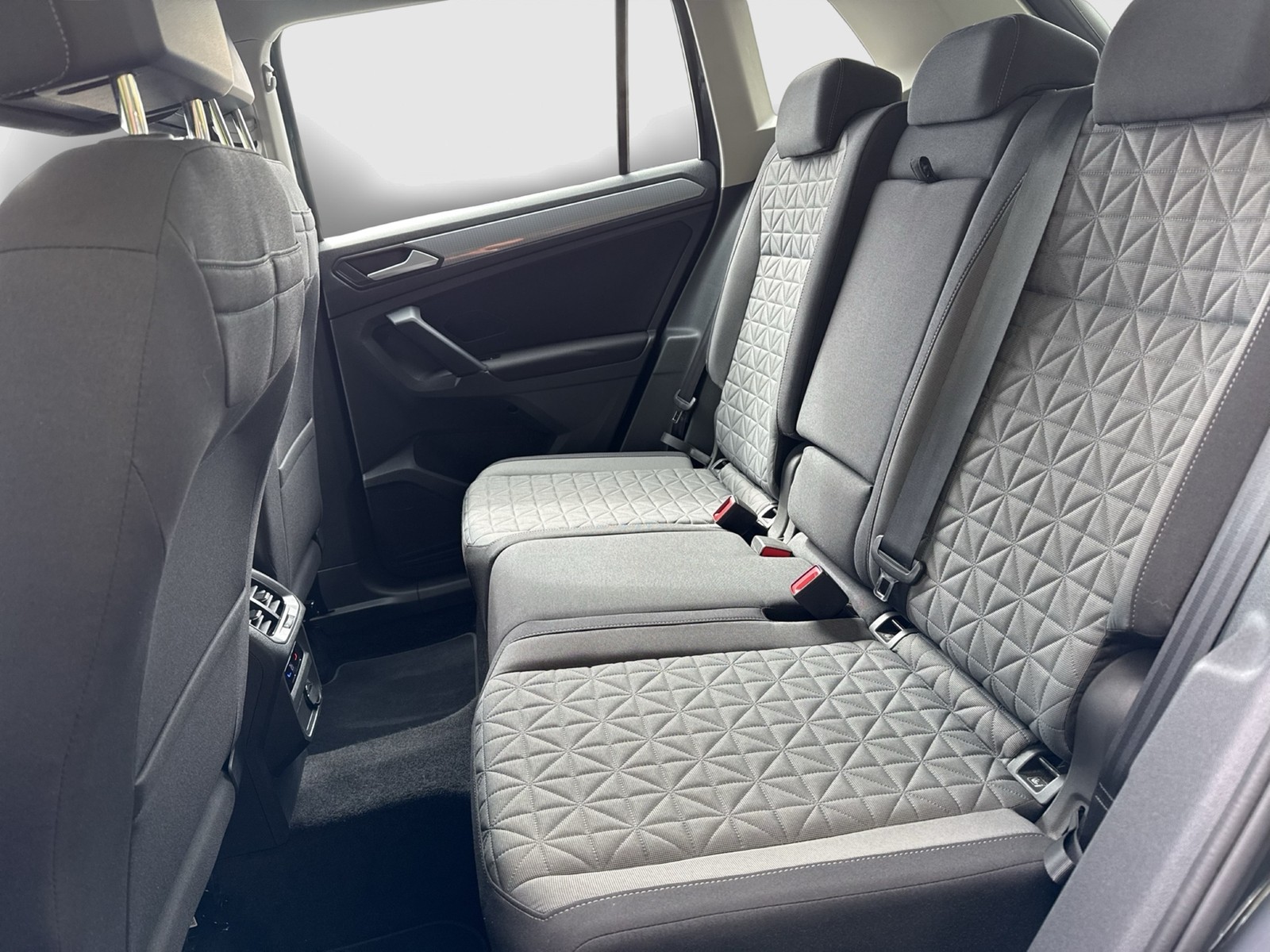 Volkswagen Tiguan 2.0 Life AHK IQ.DRIVE KAMERA NAVI