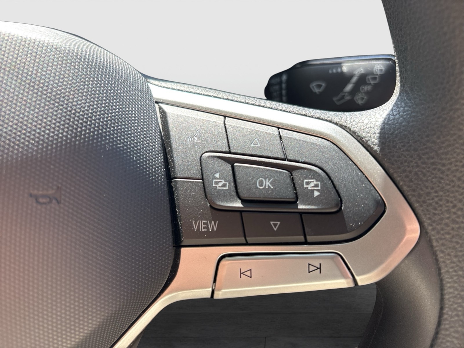 Volkswagen Polo 1.0 FRESH CARPLAY SITZHZ TEMPOMAT EINPARKH.