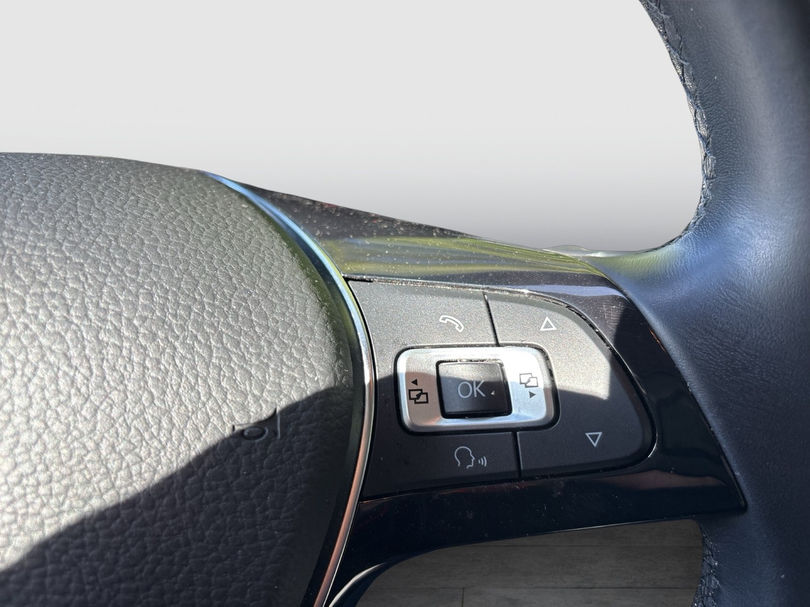 Volkswagen e-up! EDITION 4TÜREN CAM ALU SITZHEIZ. EINPARKH.