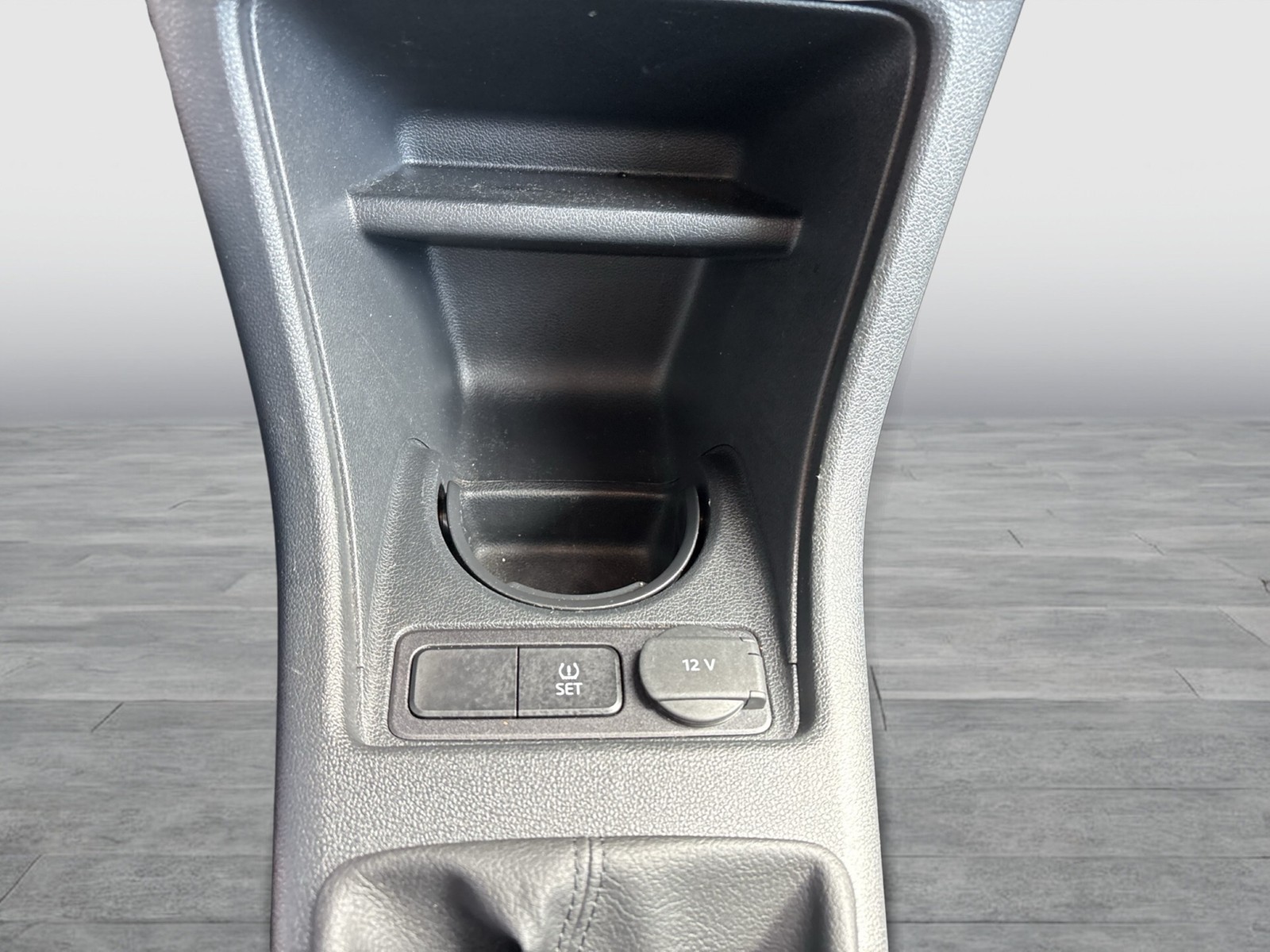 Volkswagen up! 1.0 4TÜREN CAM SITZHEIZUNG EINPARKHILFE DAB+