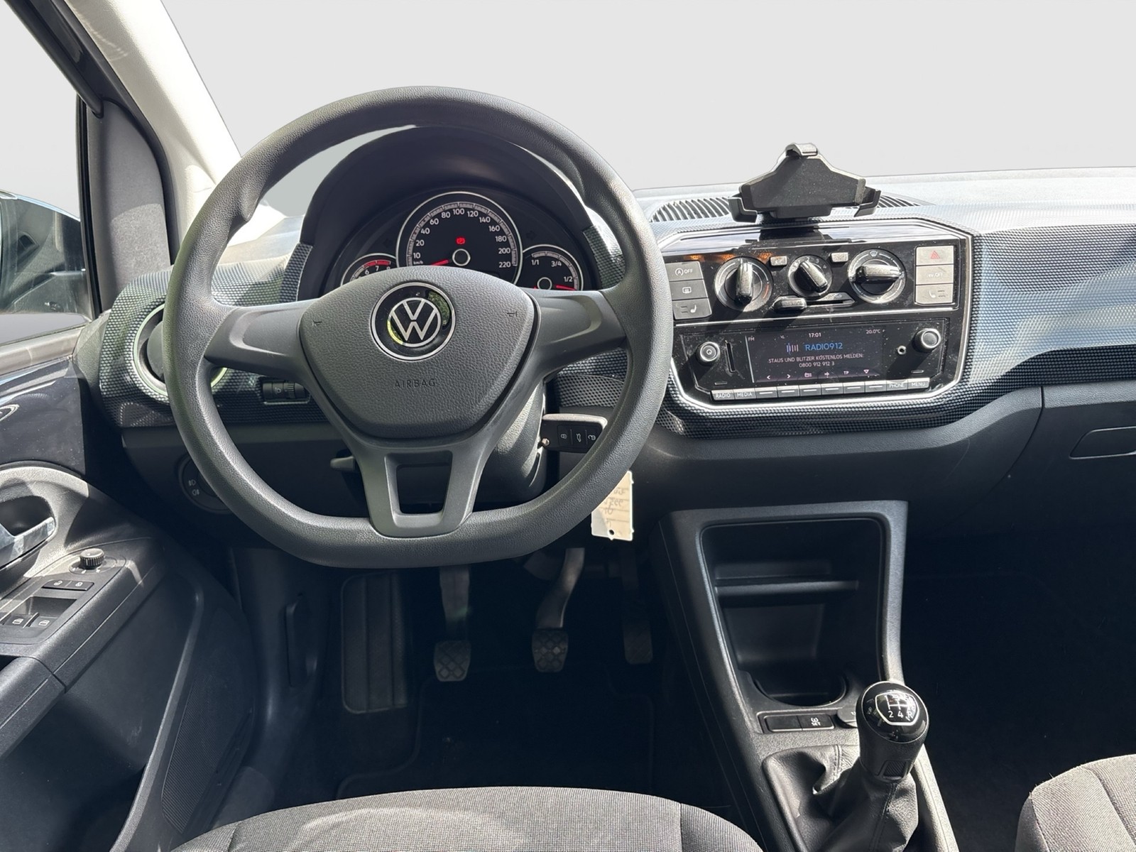 Volkswagen up! 1.0 4TÜREN CAM SITZHEIZUNG EINPARKHILFE DAB+