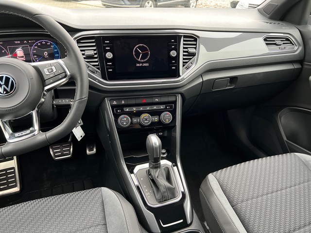 Volkswagen T-Roc 1.5 R-LINE PANO AHK CAM ACC LM19 E-KLAPPE