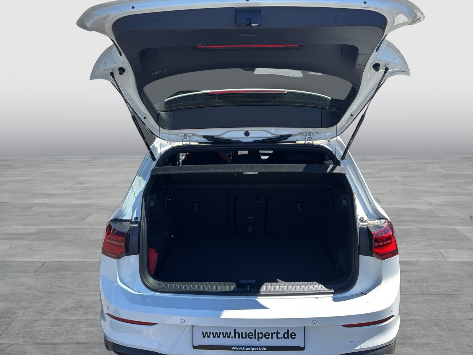 Volkswagen Golf 2.0 GTI H.KARDON ALU19 MATRIX PANO BLACK