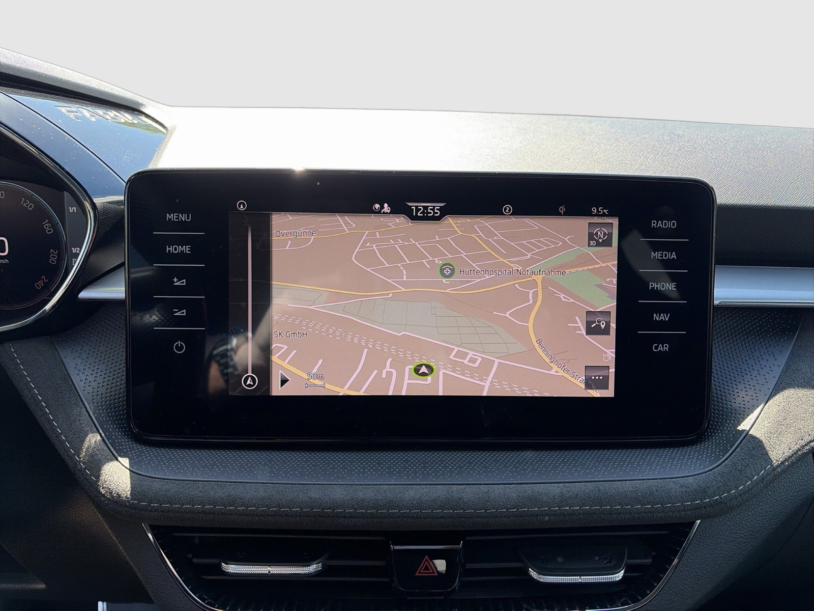 Skoda Fabia 1.5 STYLE AHK CAM ACC LM17 NAVI CARPLAY