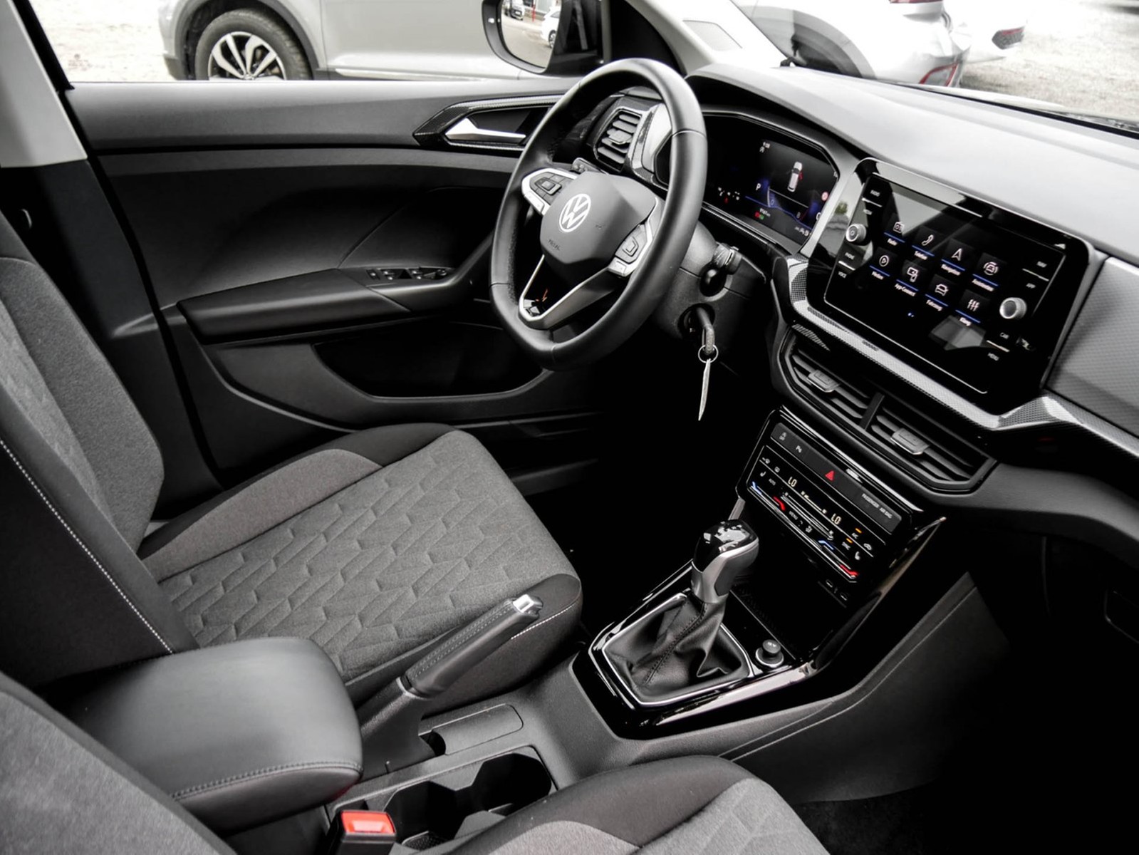 Volkswagen T-Cross 1.0 LIFE ACC ALU LED CARPLAY SITZHEIZUNG