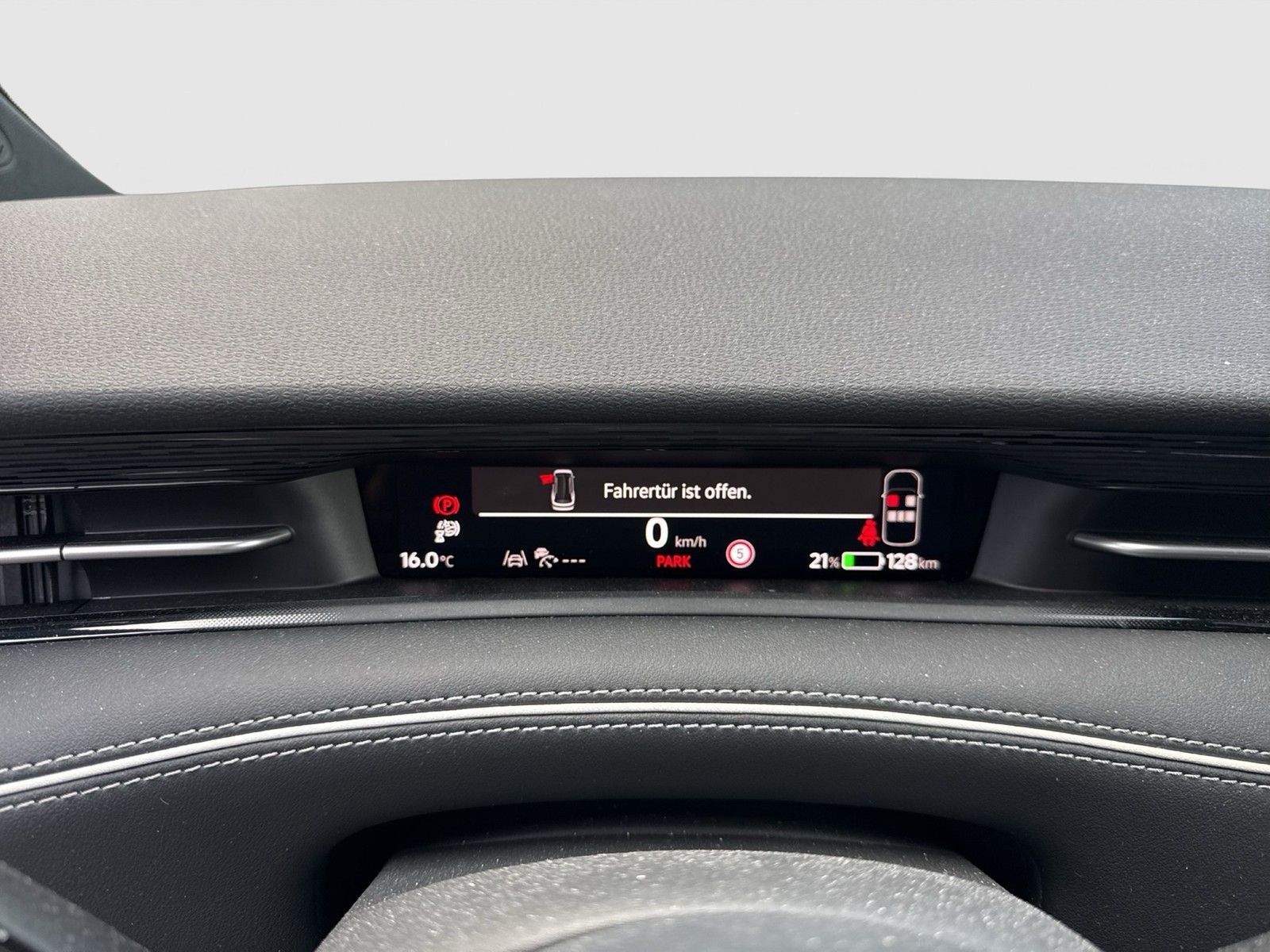 Volkswagen ID.7 Tourer PRO WÄRMEPUMPE AHK 360°CAM ACC LM20