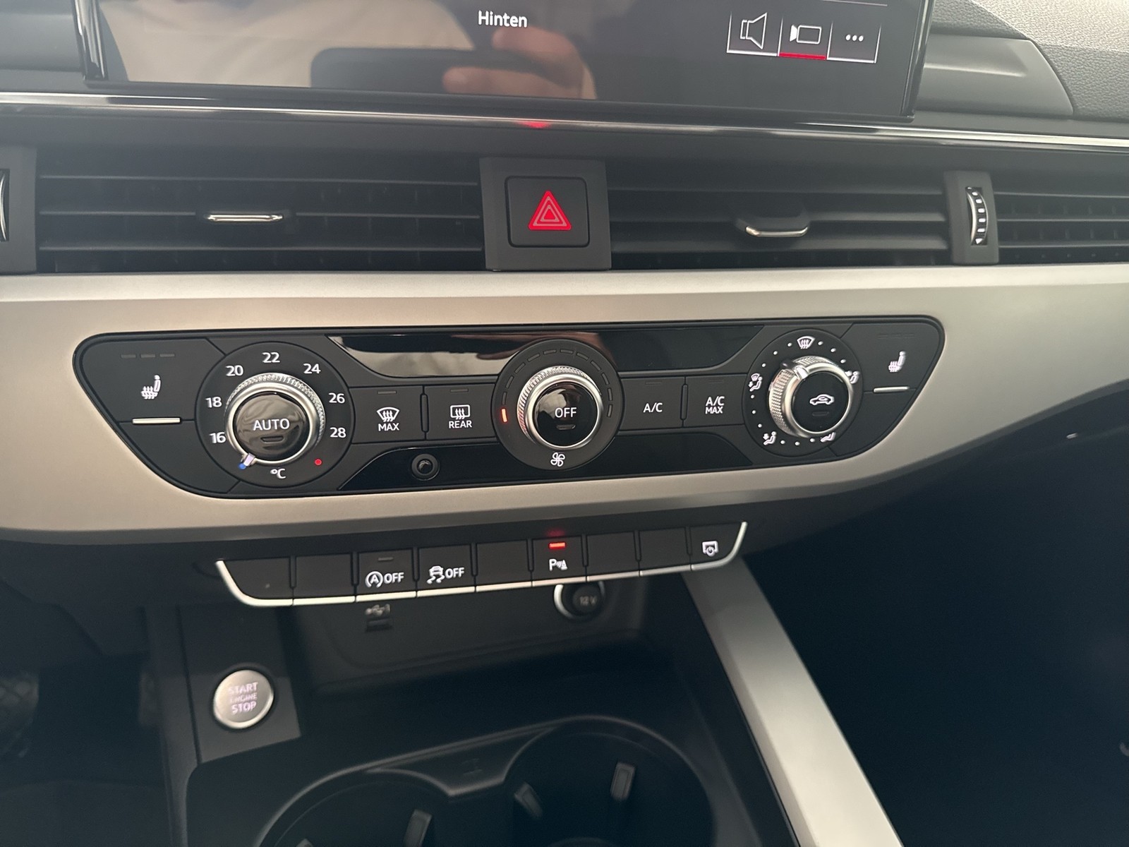 Audi A4 Avant 35 KAMERA ACC NAVI+ ALU SITZHEIZ
