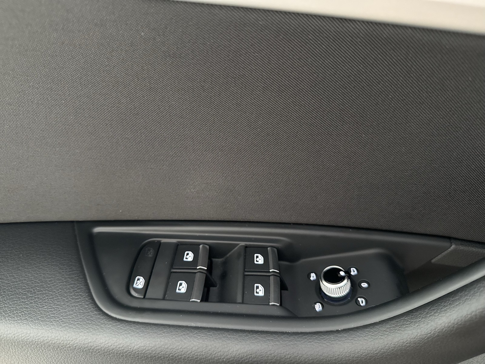 Audi A4 Avant 35 KAMERA ACC NAVI+ ALU SITZHEIZ