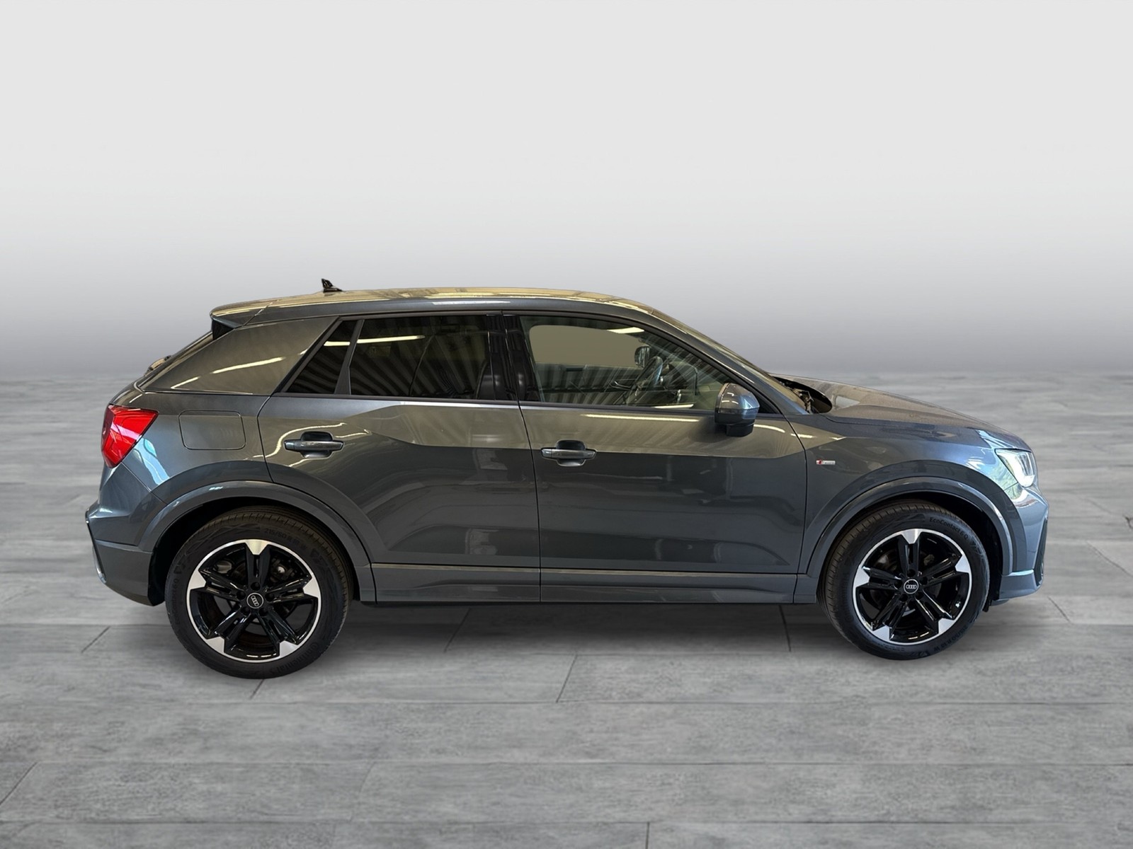 Audi Q2 35 S LINE BLACKPAK KAMERA ALU18" eKLAPPE