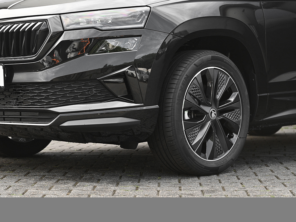 Skoda Karoq 1.5 SPORTLINE CAM ACC LM18 MATRIXLED NAVI