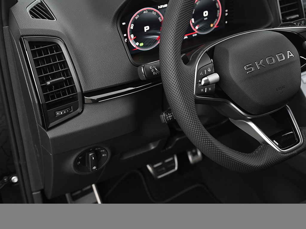 Skoda Karoq 1.5 SPORTLINE CAM ACC LM18 MATRIXLED NAVI