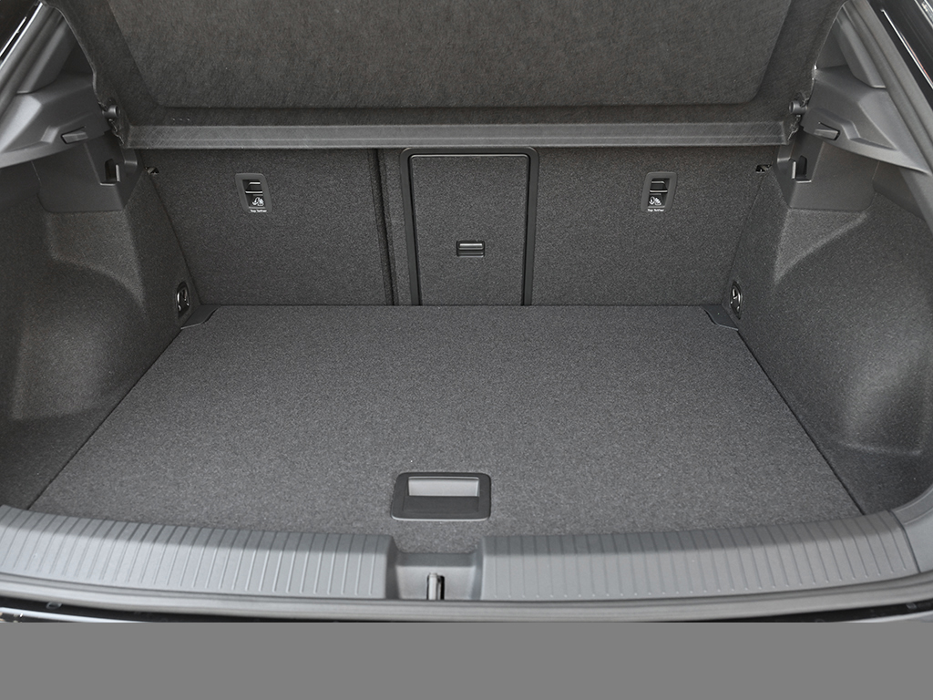 Volkswagen T-Roc 1.5 R-LINE BLACKSTYLE AHK CAM ACC LM19 NAVI