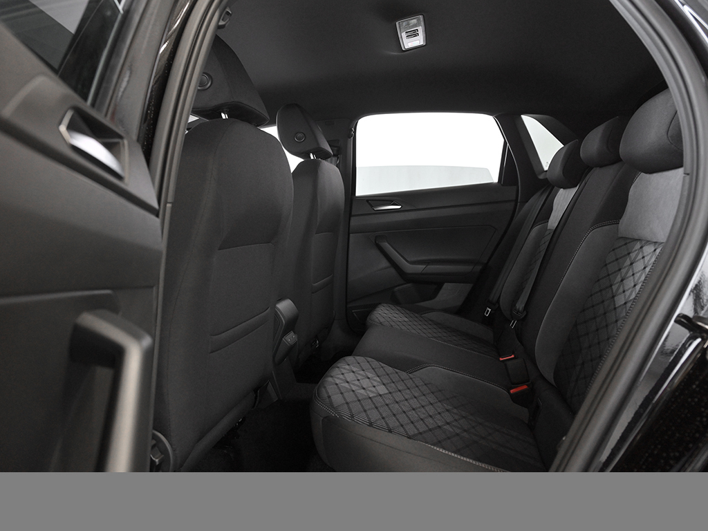 Volkswagen Polo 1.0 R-LINE CAM ACC LM17 NAVI CARPLAY SITZHZ