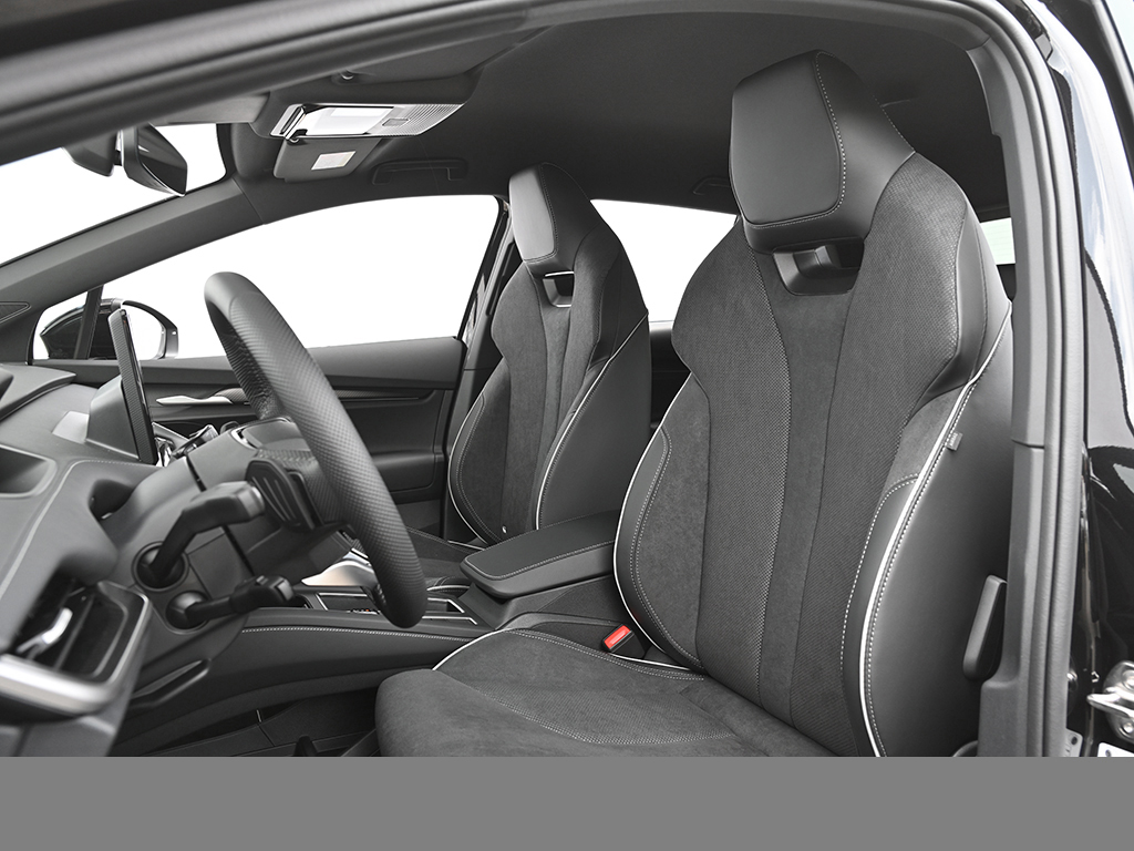 Skoda Elroq 60 SPORTLINE CAM ACC LM20 E-KLAPPE NAVI