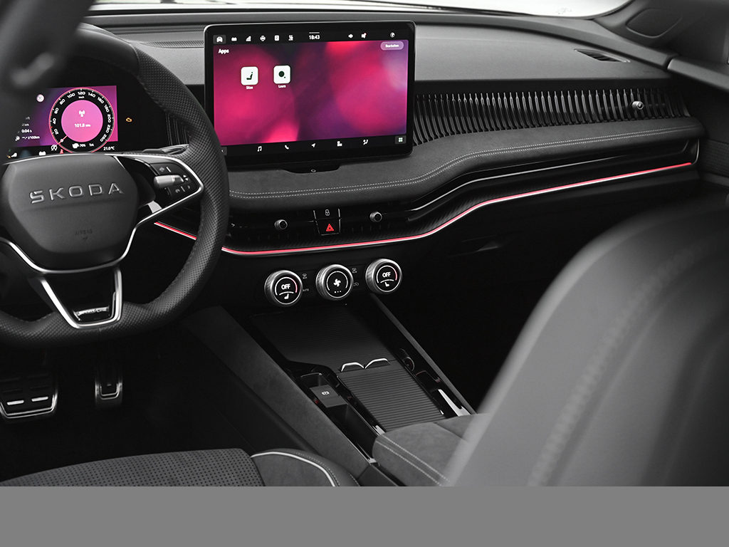 Skoda Superb Combi 1.5 iV SPORTLINE CAM ACC LM19 NAVI