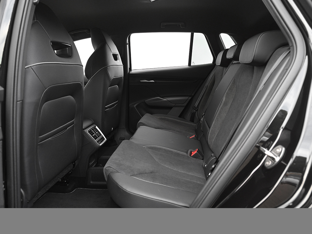 Skoda Elroq 60 SPORTLINE CAM ACC LM20 E-KLAPPE NAVI