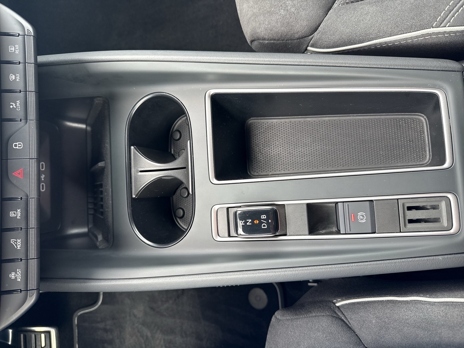 Skoda Elroq 60 SPORTLINE CAM ACC LM20 E-KLAPPE NAVI