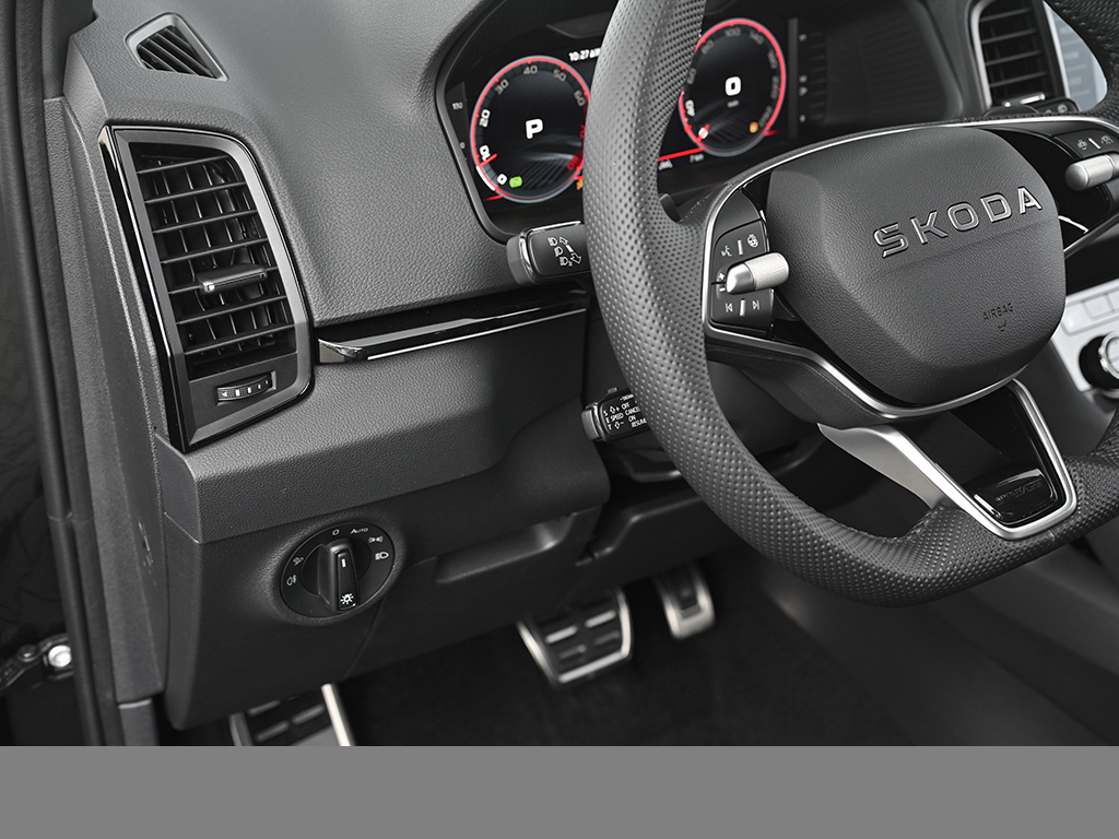 Skoda Karoq 1.5 SPORTLINE CAM ACC LM18 MATRIXLED NAVI