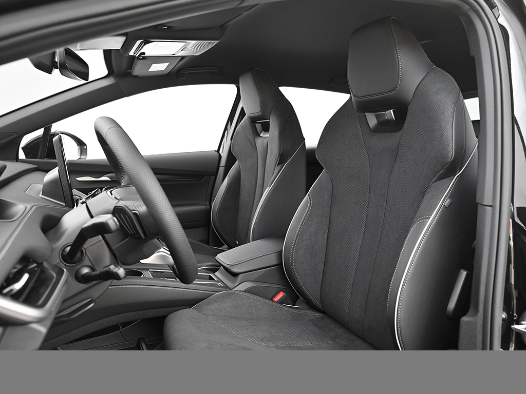 Skoda Elroq 60 SPORTLINE CAM ACC LM20 E-KLAPPE NAVI