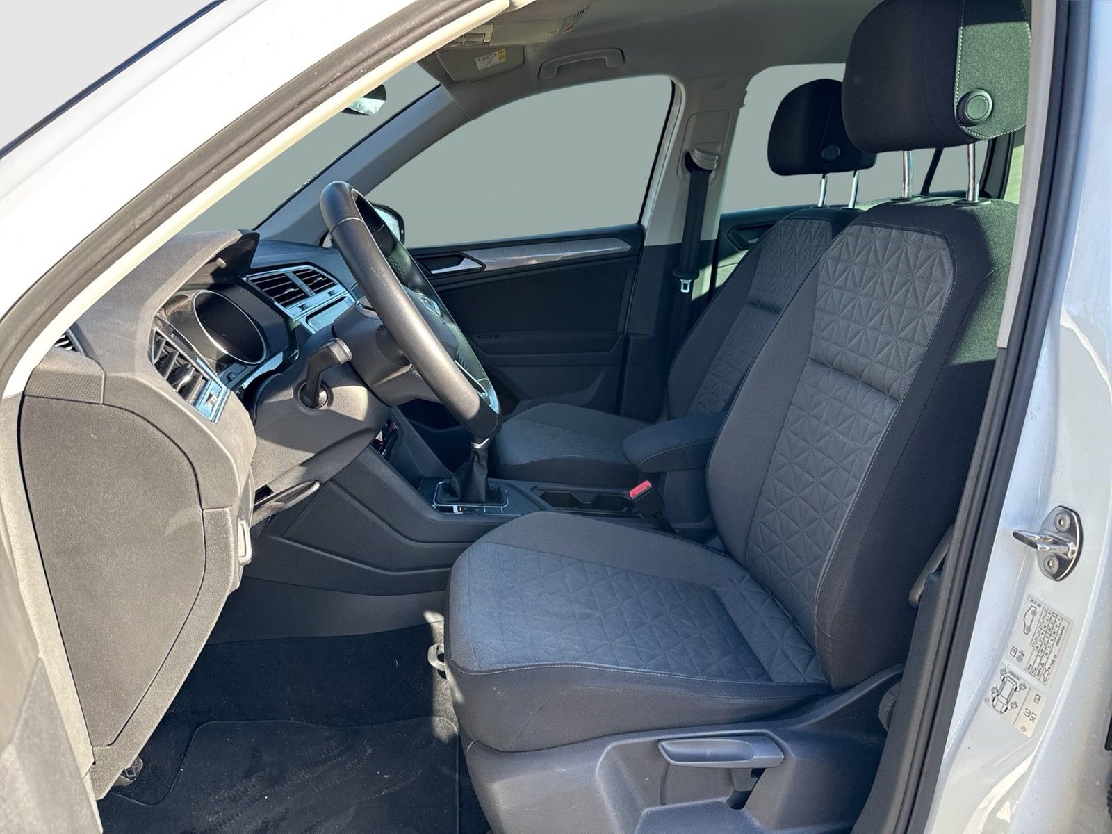 Volkswagen Tiguan Life ALU18 SITZHEIZUNG CARPLAY