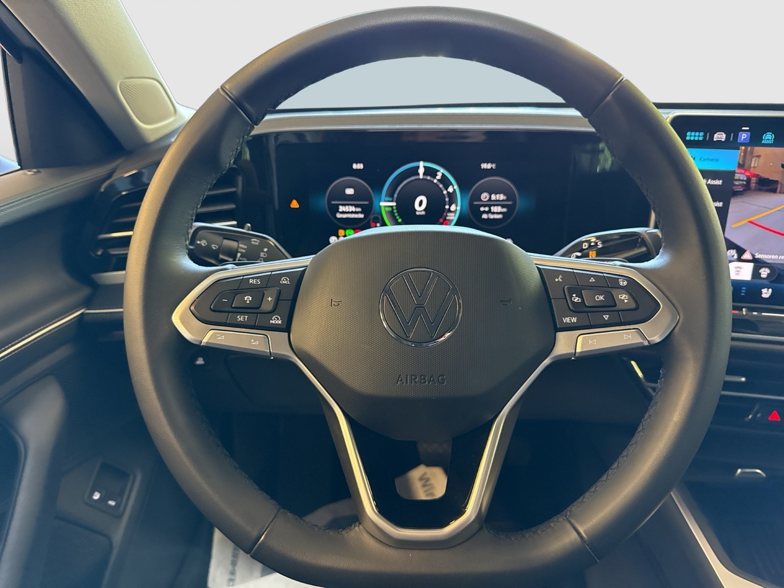 Volkswagen Passat Variant 1.5 HYBRID BUSINESS AHK 360°CAM