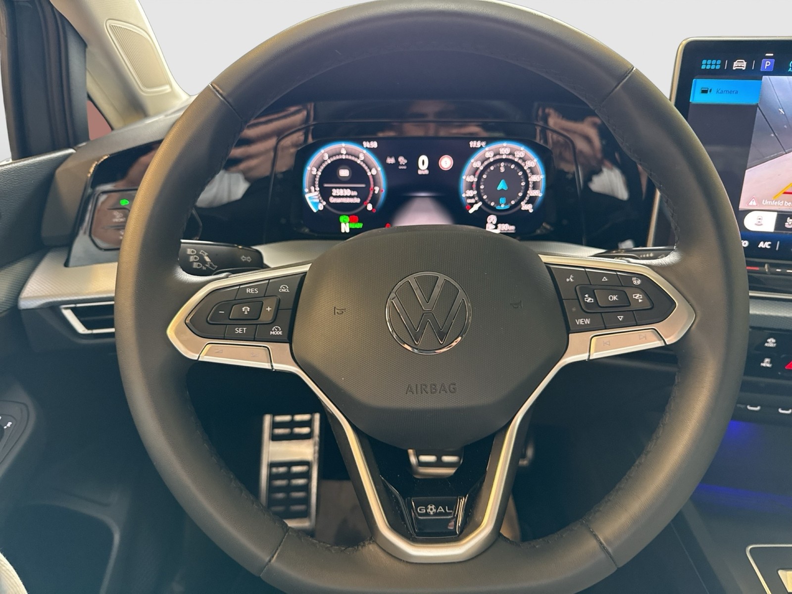 Volkswagen Golf VIII 1.5 eTSI GOAL AHK CAM ACC NAVI LED+
