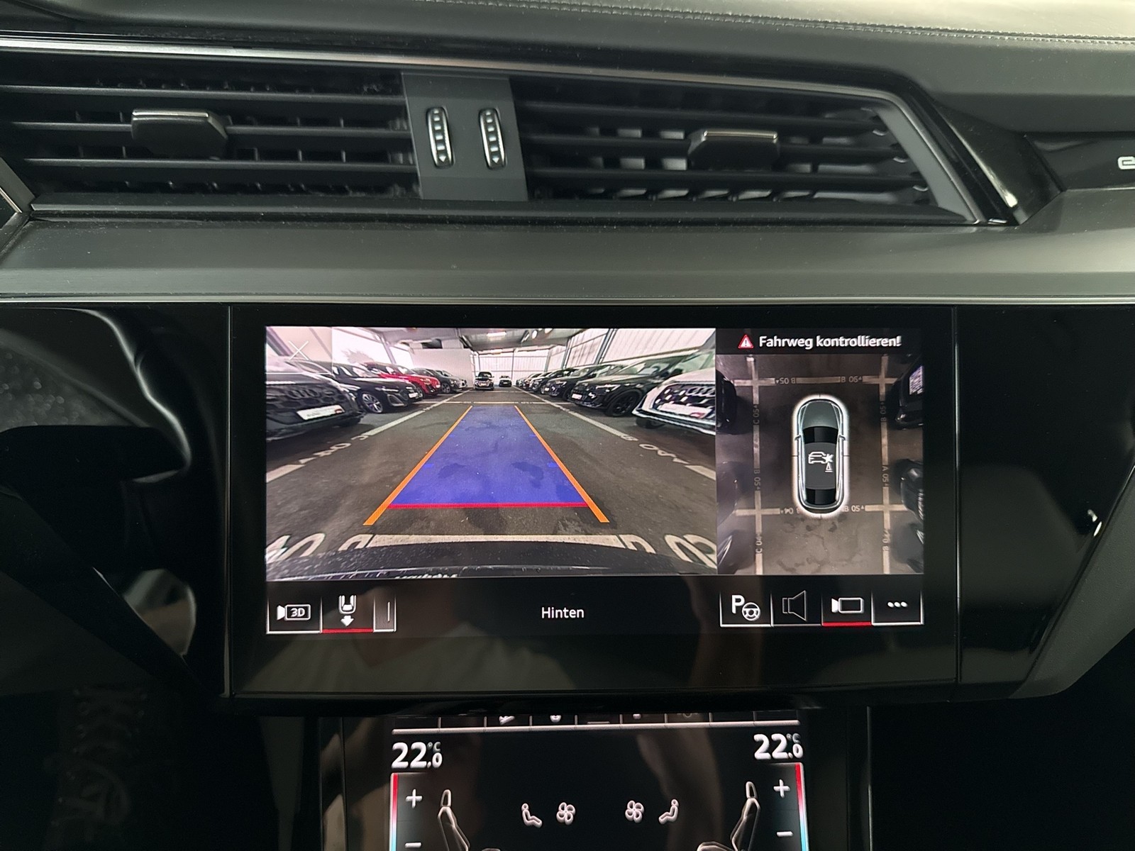 Audi Q8 e-tron Sportback 55 Qu. S LINE ACC ALU21