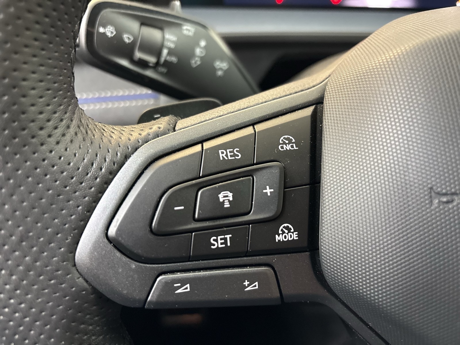 Volkswagen Tayron 2.0 R-LINE 4X4 HARMAN KARDON AHK 360°CAM