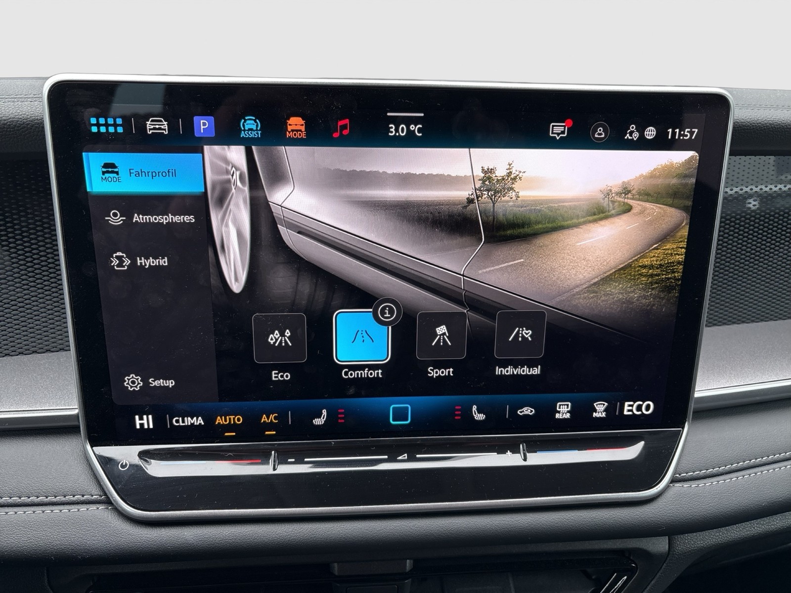 Volkswagen Tayron 1.5 HYBRID LIFE AHK CAM ACC LM18 CARPLAY