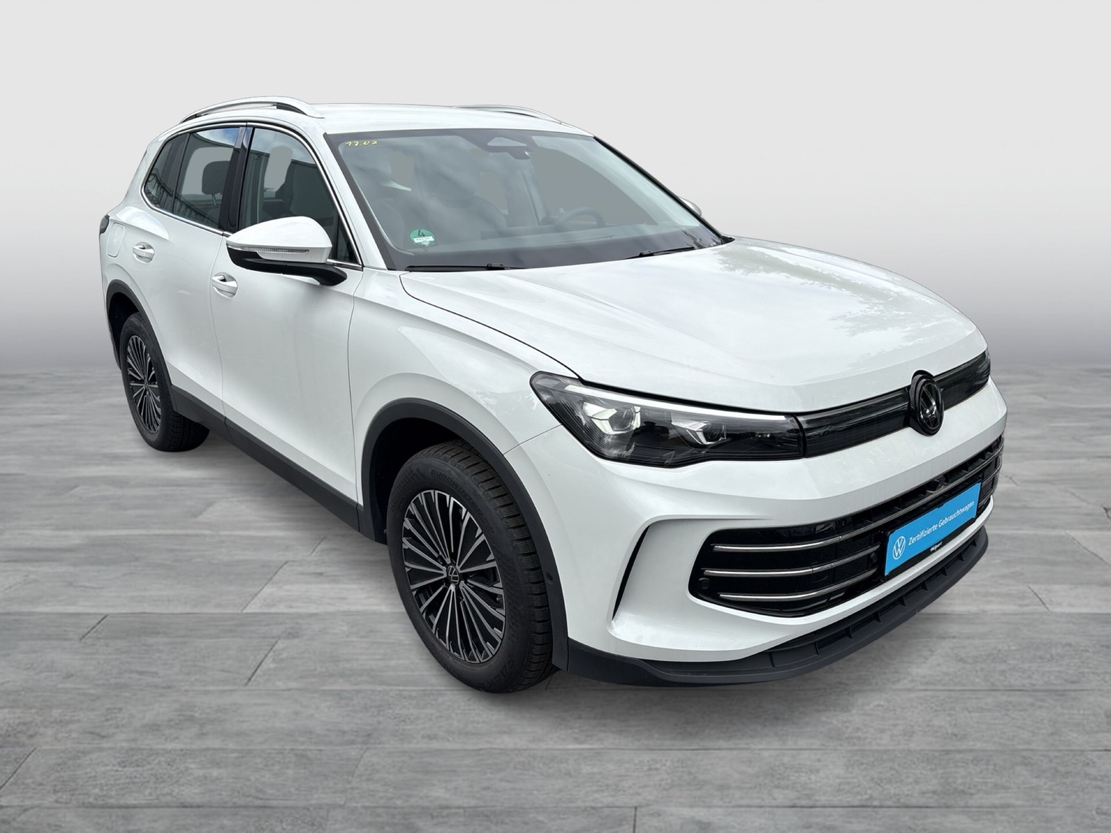 Volkswagen Tiguan 2.0 ELEGANCE 4X4 AHK 360CAM ACC LM19 NAVI