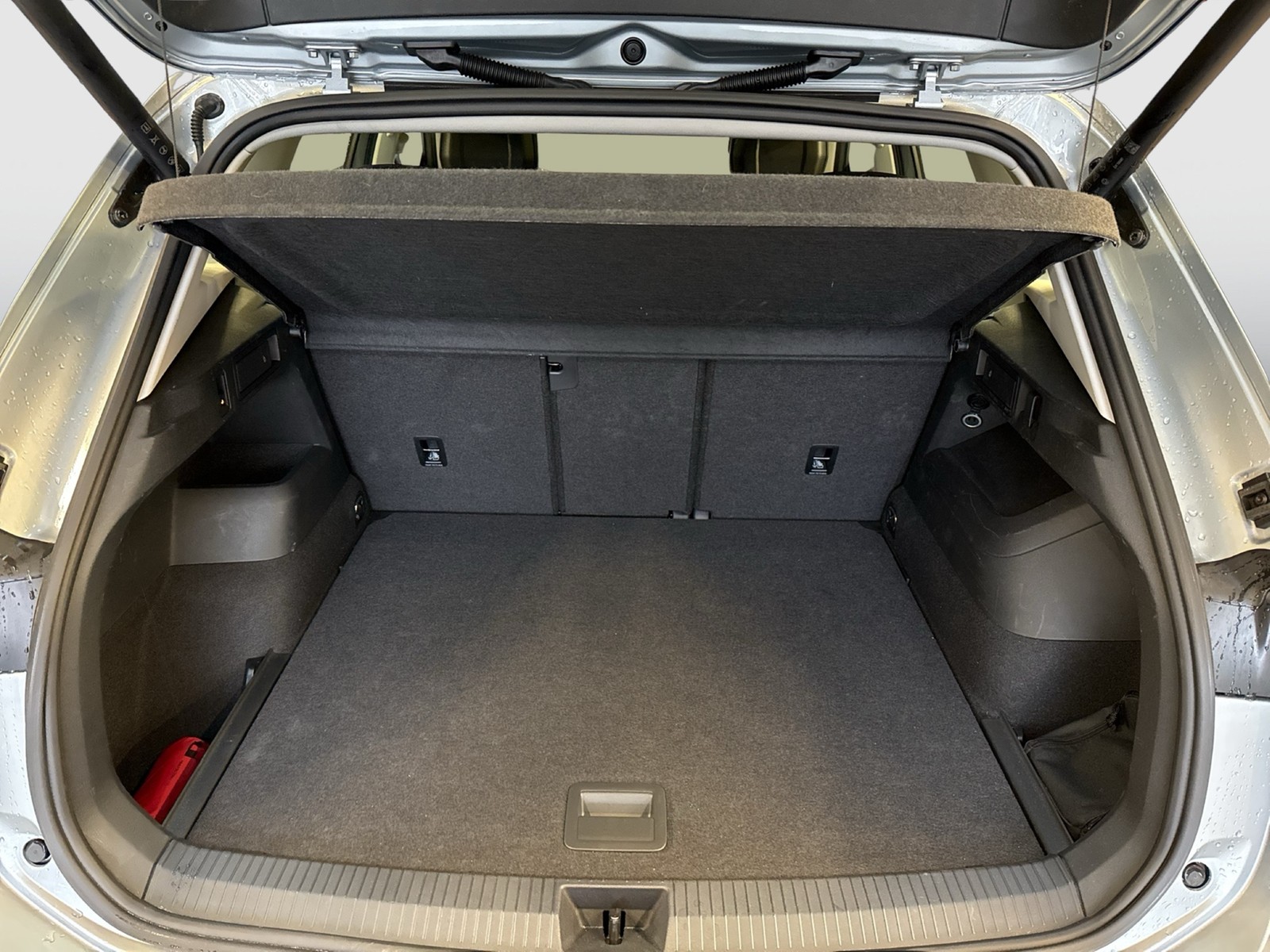 Volkswagen Tiguan 2.0 ELEGANCE 4X4 LEDER PANO AHK CAM