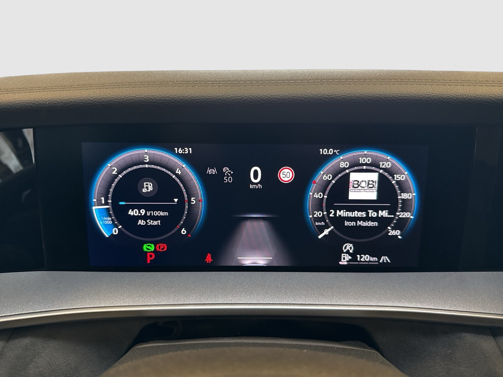 Volkswagen Tayron 2.0 R-LINE 4X4 LEDER STANDHZ. AHK CAM ACC