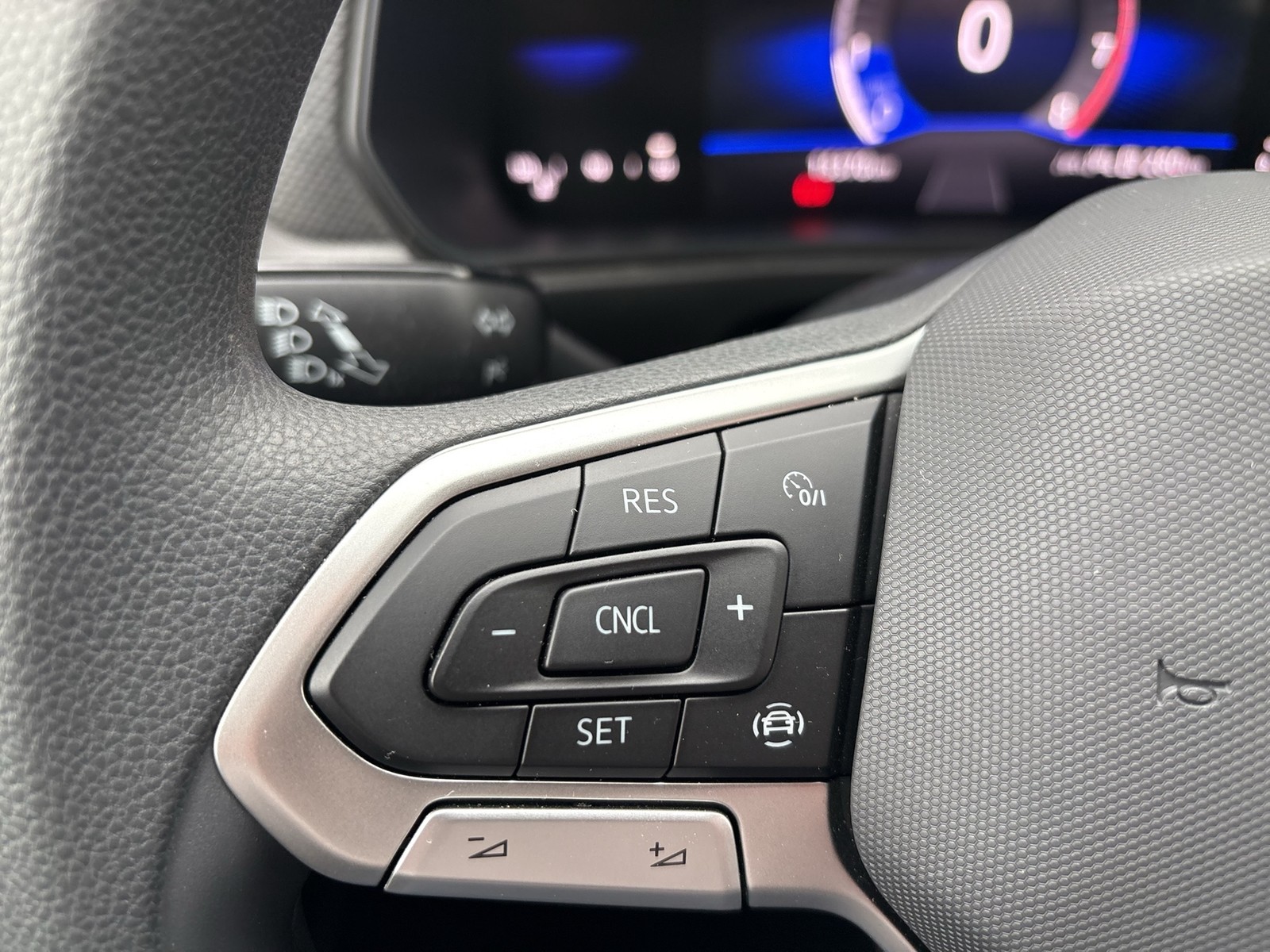 Volkswagen T-Cross 1.0 CARPLAY SITZHEIZUNG LED EINPARKHILFE