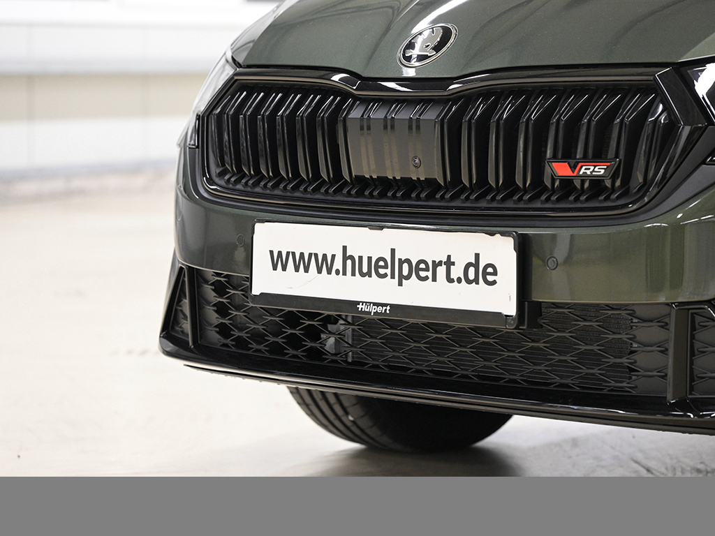 Skoda Octavia Combi RS AHK eSITZE 360CAM KEYLESS