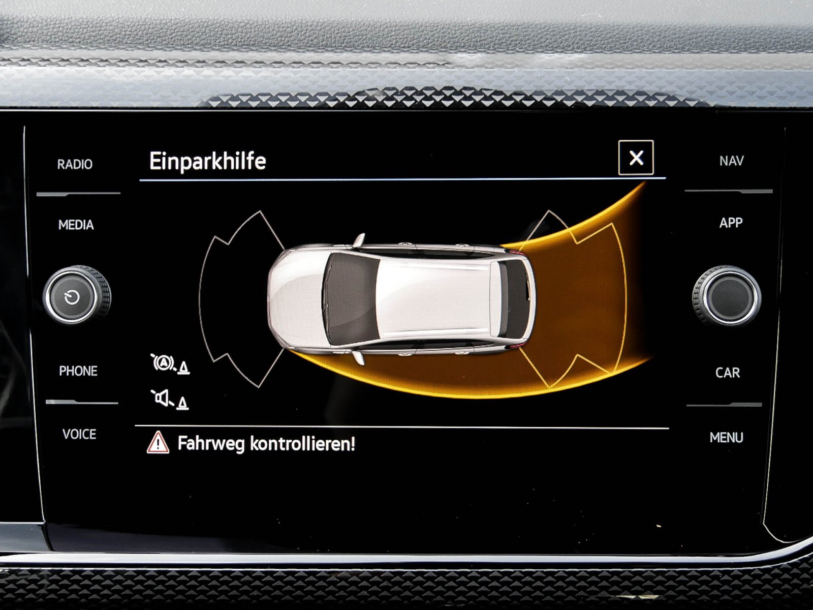 Volkswagen Taigo 1.0 LIFE ALU NAVI SITZHEIZUNG EINPARKHILFE