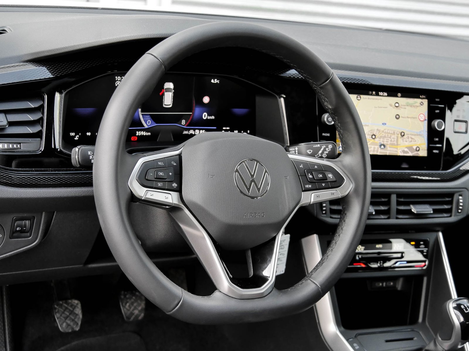 Volkswagen Taigo 1.0 LIFE ALU NAVI SITZHEIZUNG EINPARKHILFE