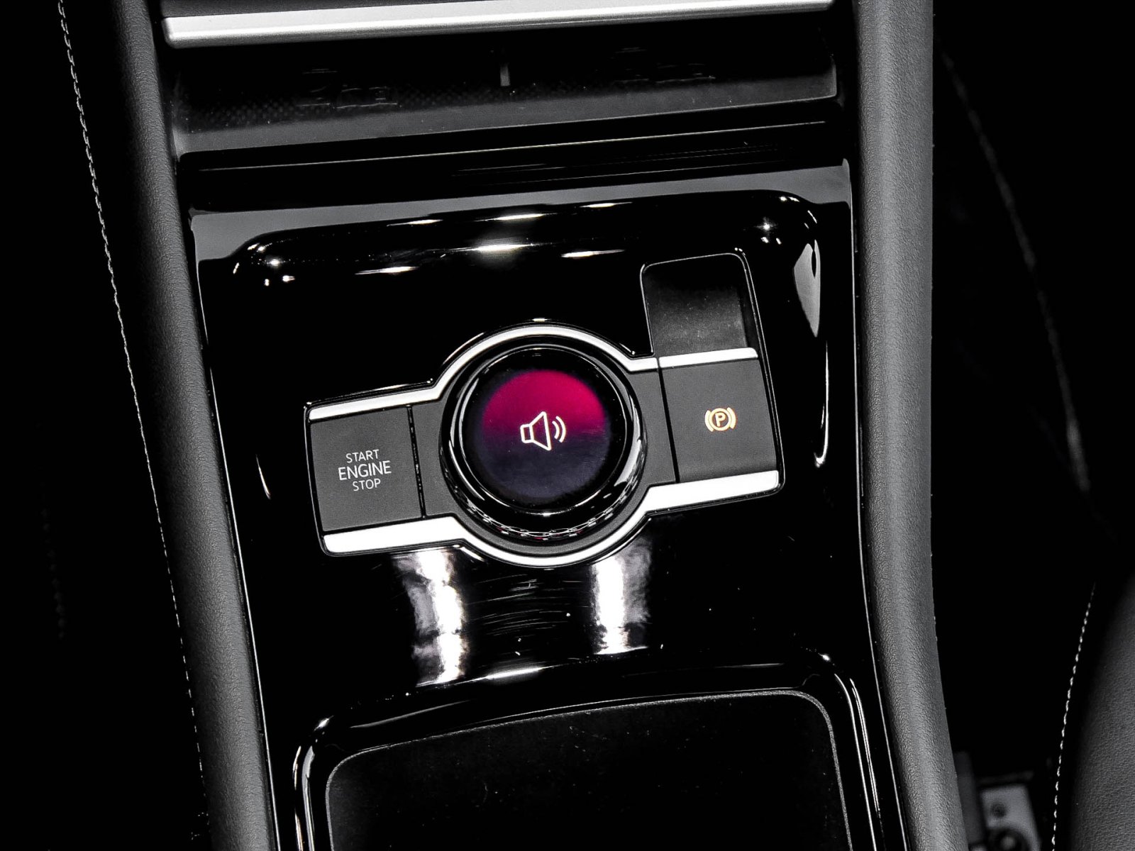 Volkswagen Tiguan 2.0 R-LINE BLACKSTYLE NEUESMODELL AHK 20Z