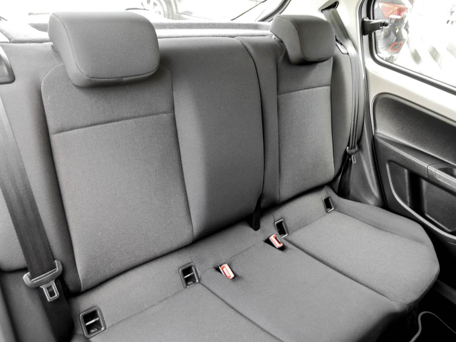 Volkswagen up! e-up! move up! 4TÜREN CAM ALU EINPARKHILFE DAB+