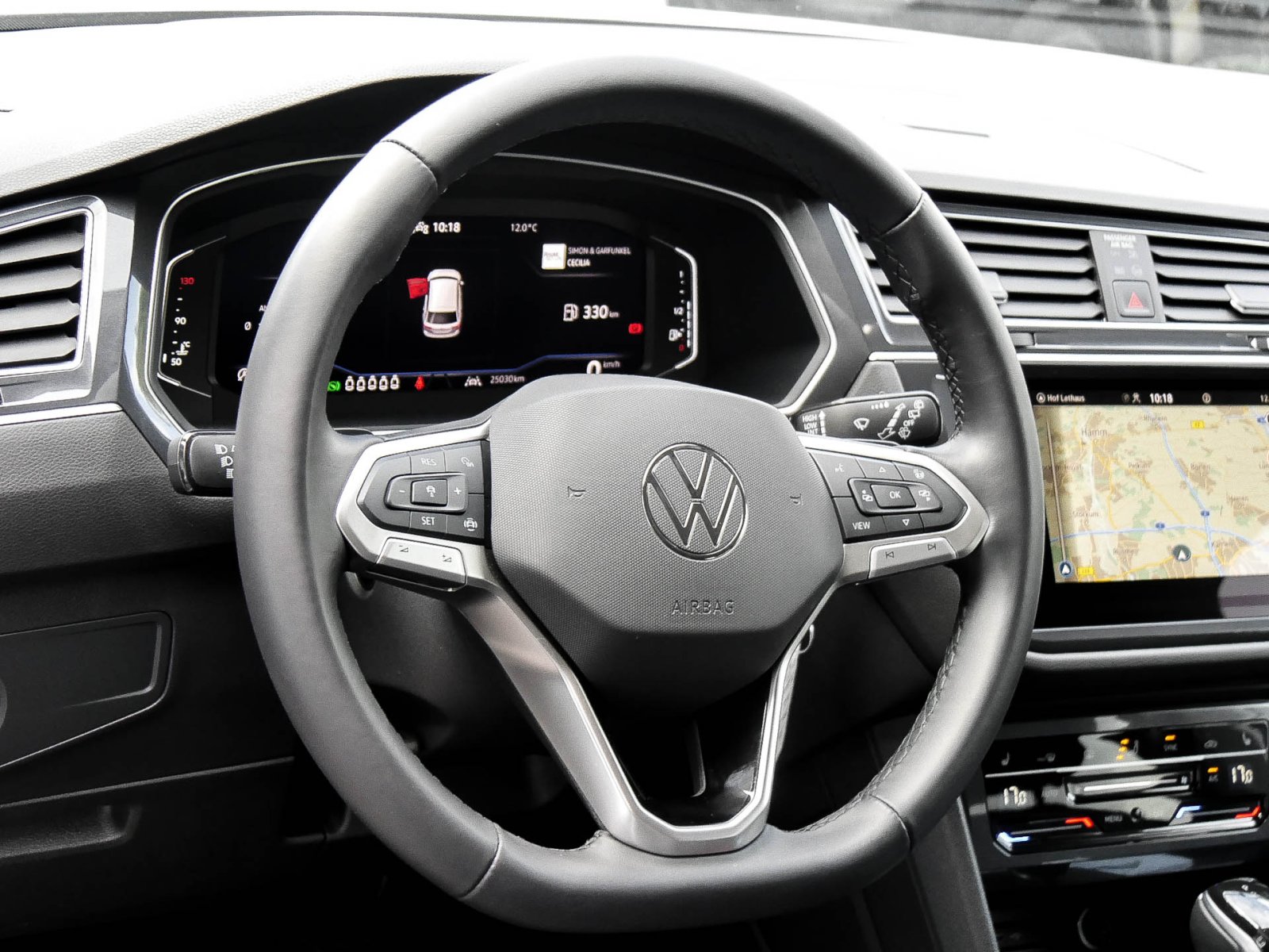 Volkswagen Tiguan Allspace 1.5 LIFE 7SITZE AHK LM18 NAVI