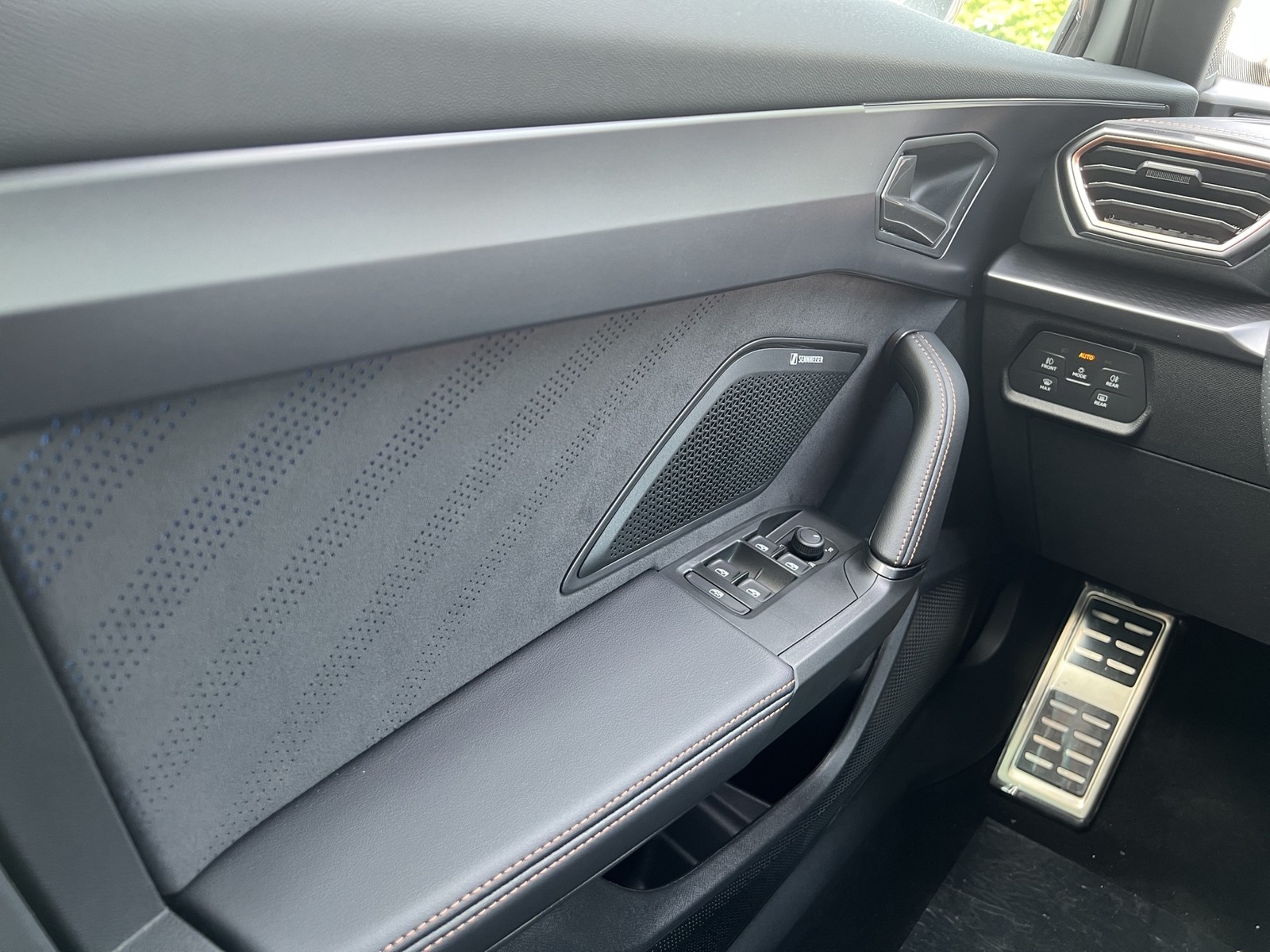 Cupra Formentor 2.0 VZ DSG AHK SENNHEISER NAVI 360CAM