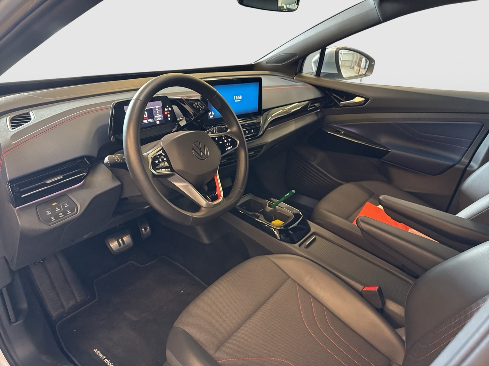 Volkswagen ID.4 GTX 4X4 AHK CAM ACC LM20 MATRIX NAVI SITZHZ