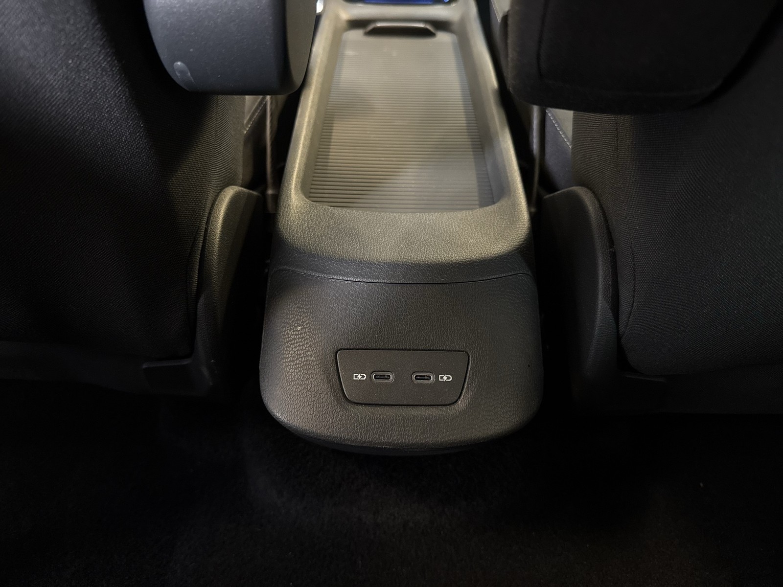 Volkswagen ID.3 Pro WÄRMEPUMPE CARPLAY KEYLESS-GO EINPARKH.