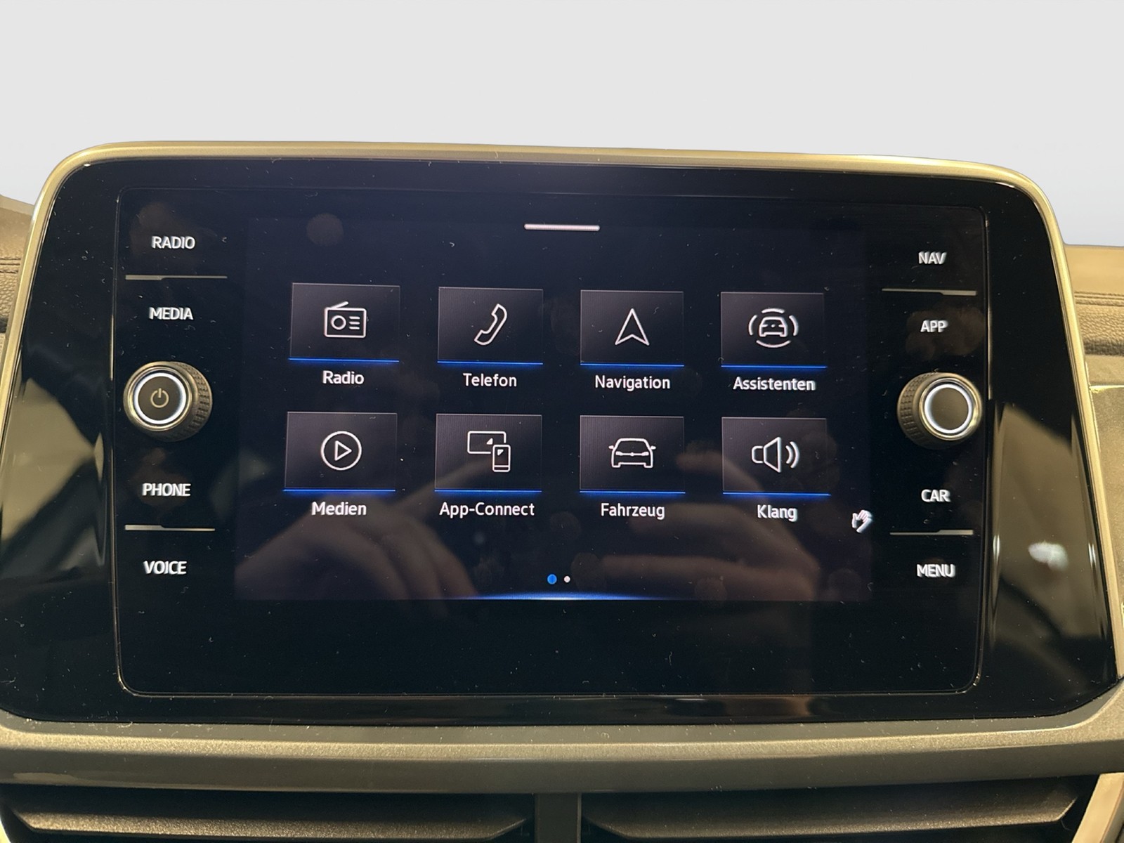 Volkswagen T-Roc 1.0 STYLE ACC LM17 LED+ CARPLAY SITZHEIZ.