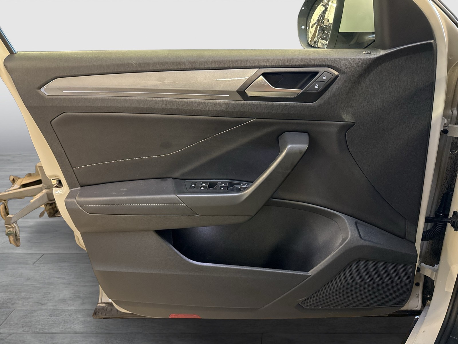 Volkswagen T-Roc 1.0 STYLE ACC LM17 LED+ CARPLAY SITZHEIZ.