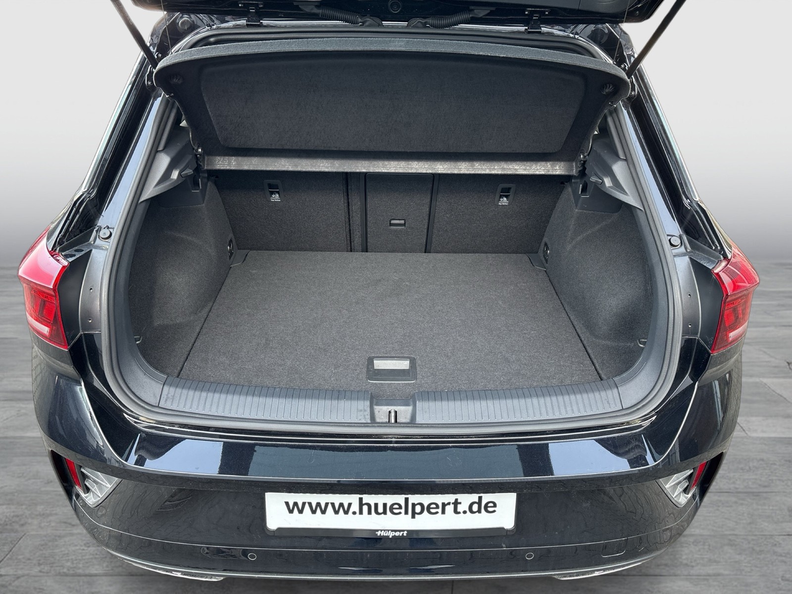 Volkswagen T-Roc 1.0 R-LINE CAM ACC NAVI LM17 LED+ CARPLAY