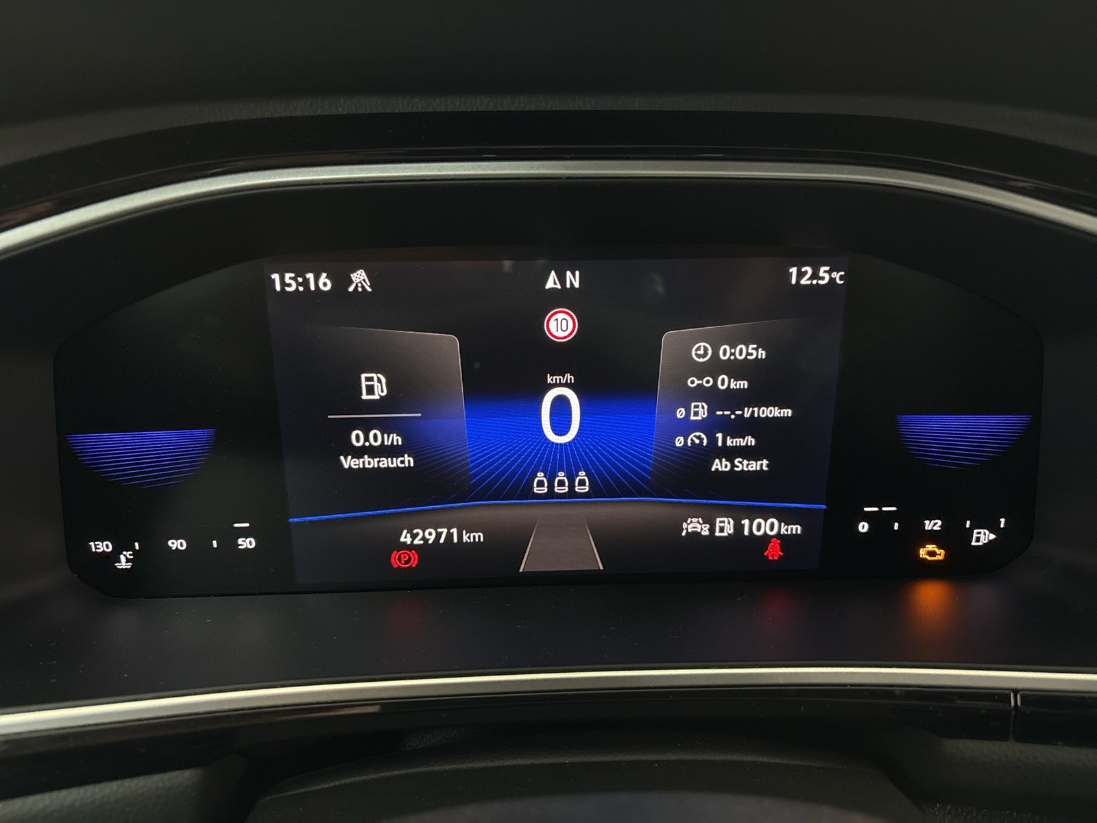 Volkswagen T-Roc 1.0 R-LINE CAM ACC NAVI LM17 LED+ CARPLAY