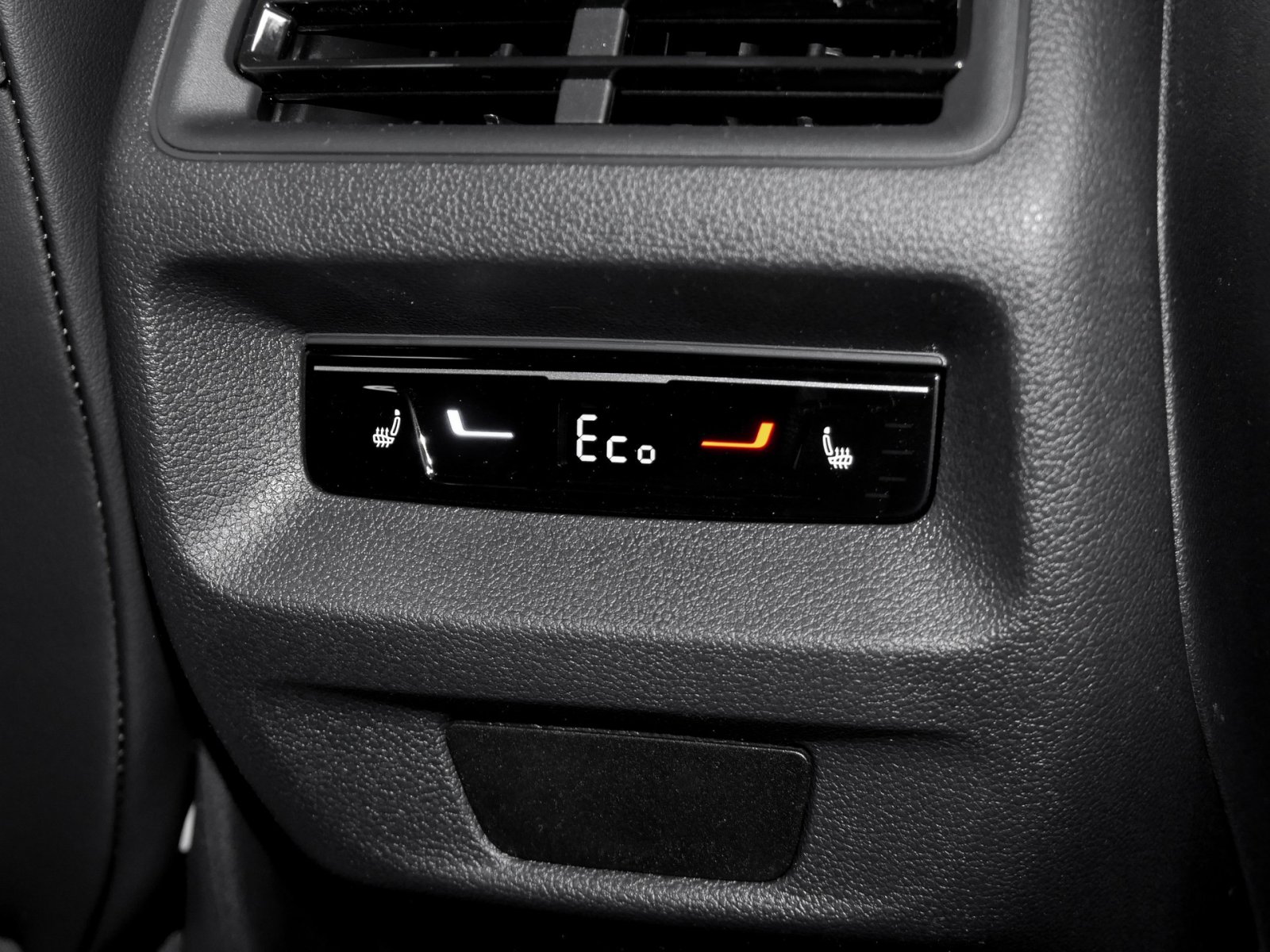 Volkswagen Tiguan 1.5 HYBRID LIFE NEUES MODELL CAM ACC LM18